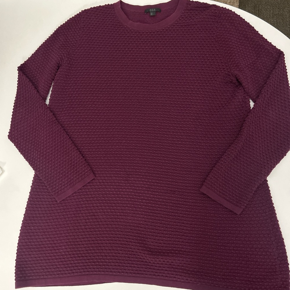 COS women’s violet purple textured oversized sweater top size Large long sleeve